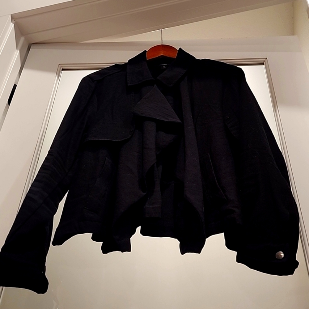 Vera Wang fly away dress jacket!Modern and edgy all in one!